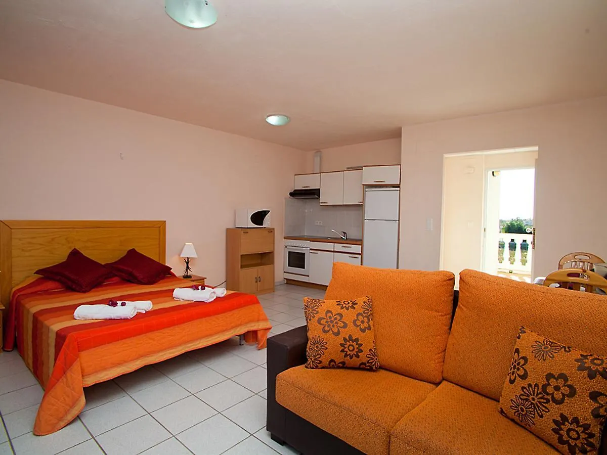 Apartment Royal Delta-7 By Interhome 利乌玛 0*,